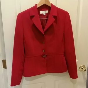 Tahari Arthur S Levin red blazer